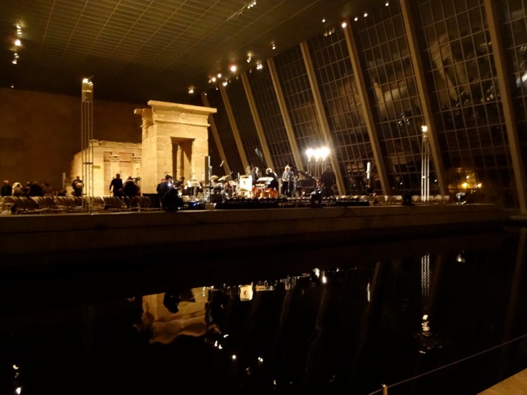 Breaking down the set