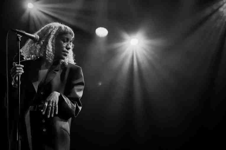 Charlotte Dos Santos